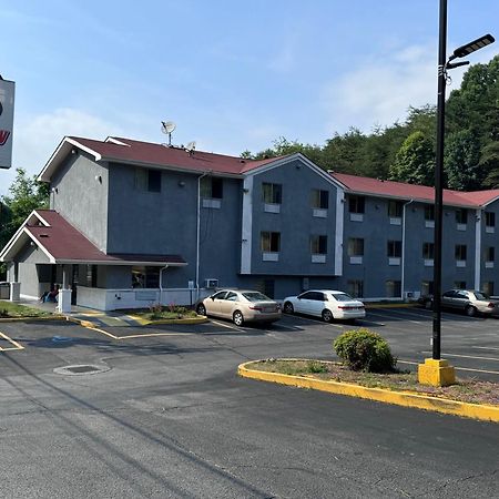 Raceway Inn Martinsville Exteriör bild