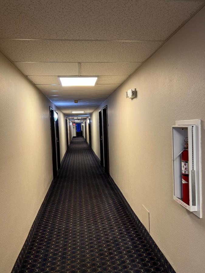 Raceway Inn Martinsville Exteriör bild
