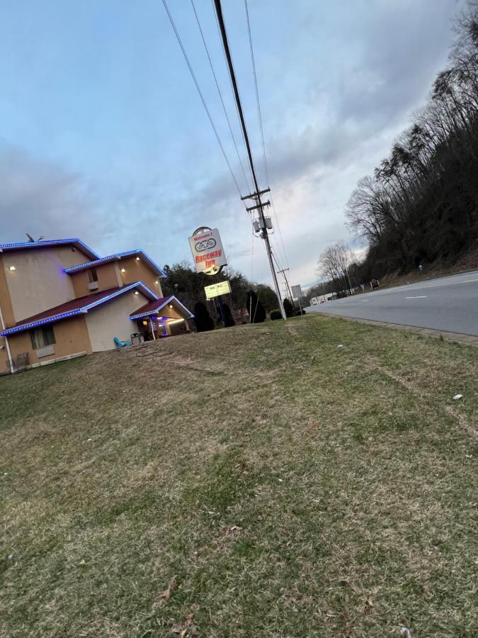 Raceway Inn Martinsville Exteriör bild